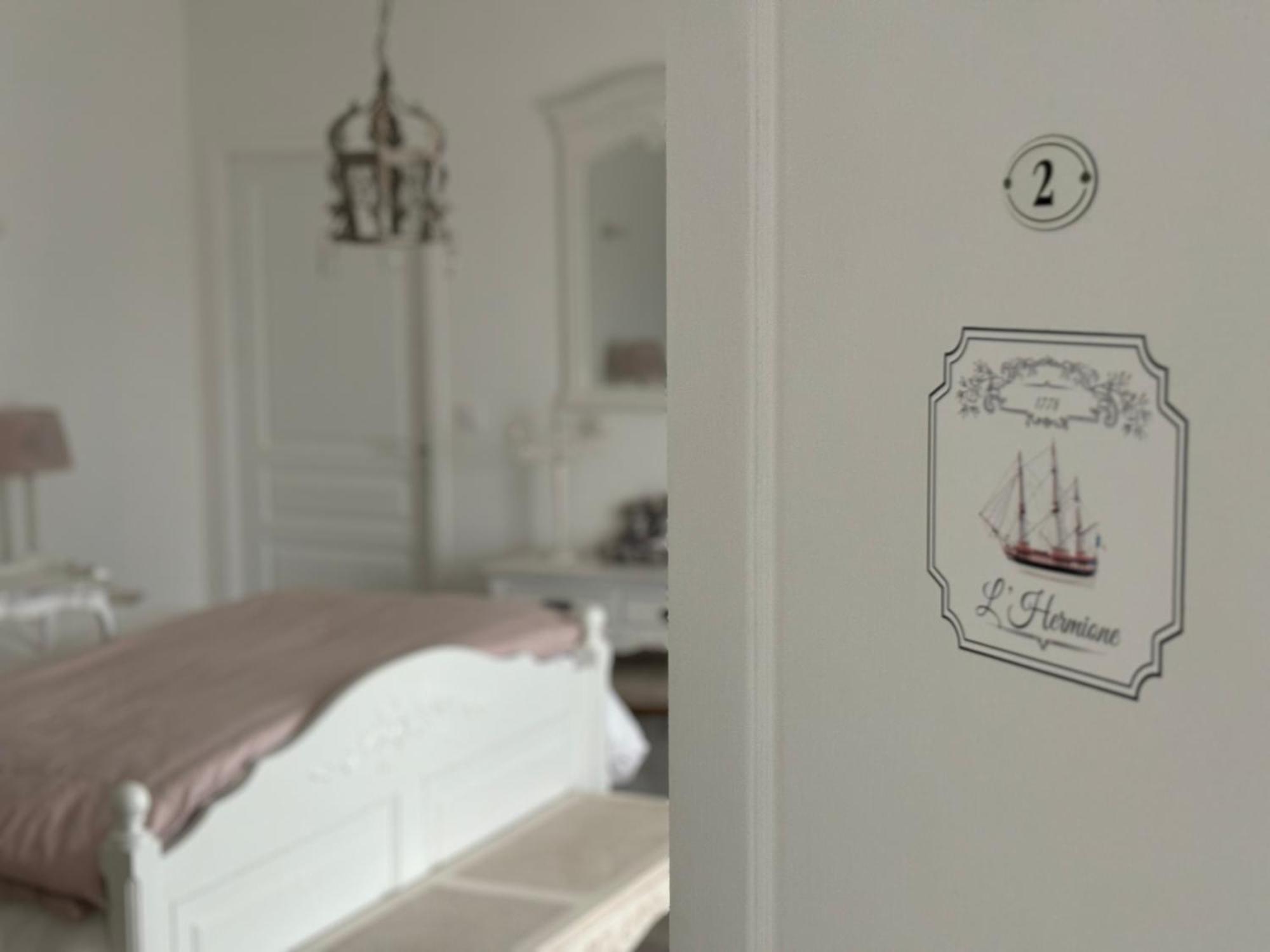Le Bonheur De L'Instant Hotel Saint-Medard-d'Aunis ภายนอก รูปภาพ